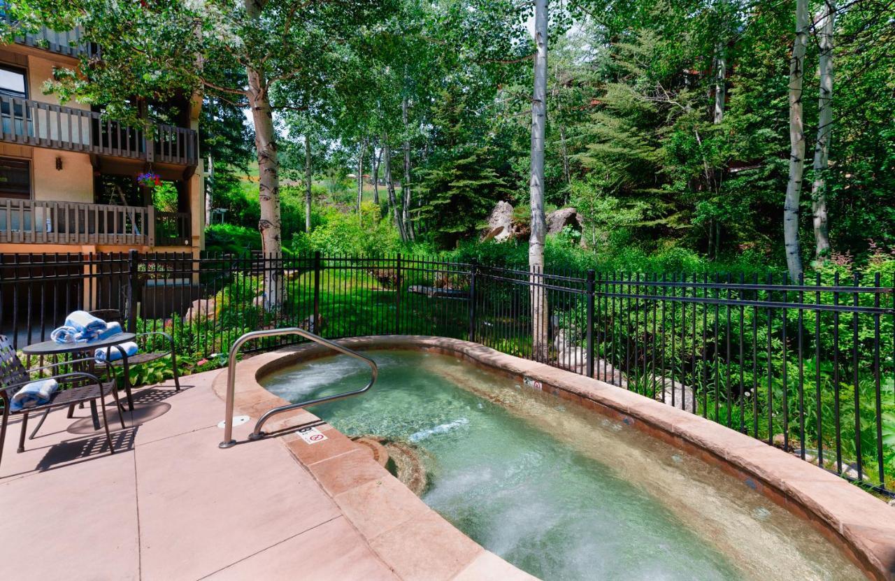 Interlude Condominiums 3-Bedroom Unit 302 Snowmass Village Exterior photo