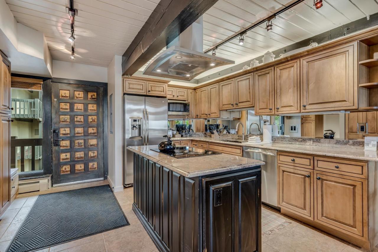 Interlude Condominiums 3-Bedroom Unit 302 Snowmass Village Exterior photo