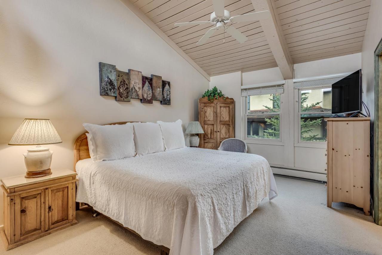 Interlude Condominiums 3-Bedroom Unit 302 Snowmass Village Exterior photo