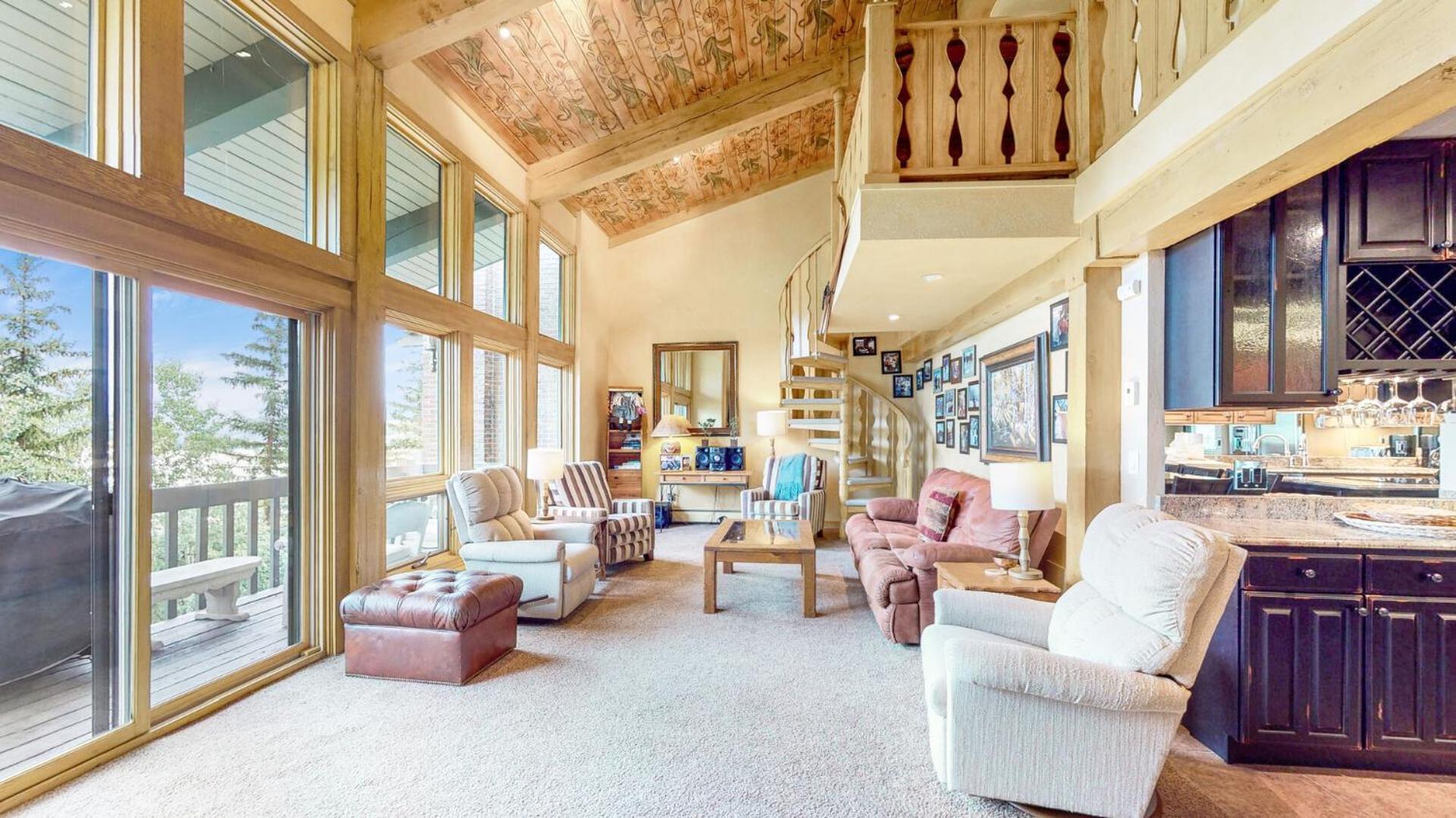 Interlude Condominiums 3-Bedroom Unit 302 Snowmass Village Room photo