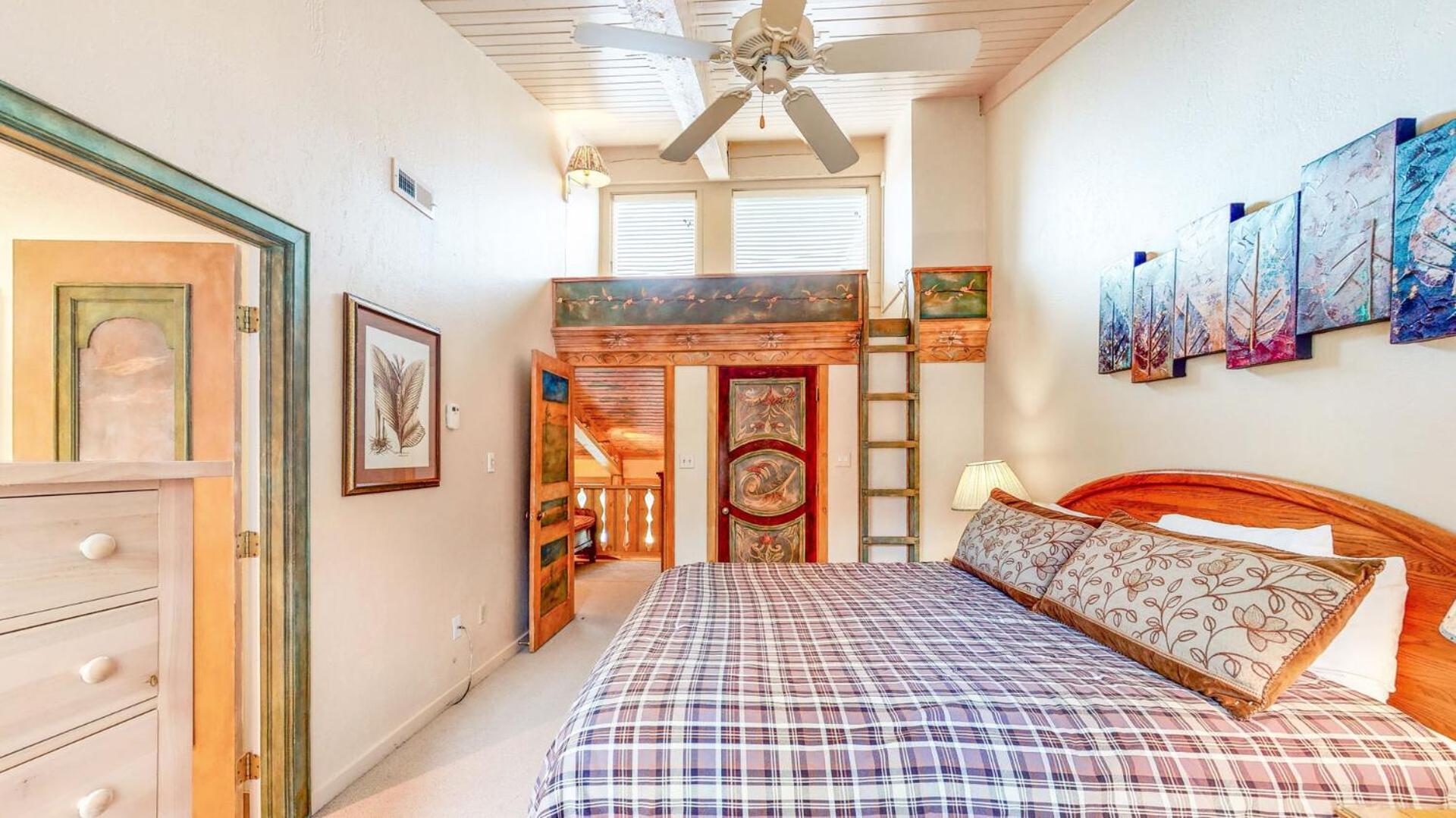 Interlude Condominiums 3-Bedroom Unit 302 Snowmass Village Room photo
